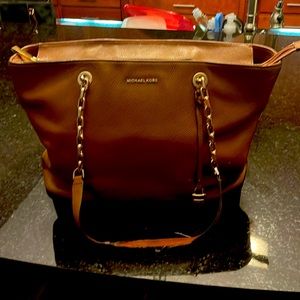 Laptop micheal kors purse